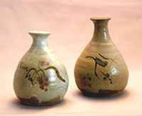 「ぶどう絵釉裏江徳利 絵唐津徳利」